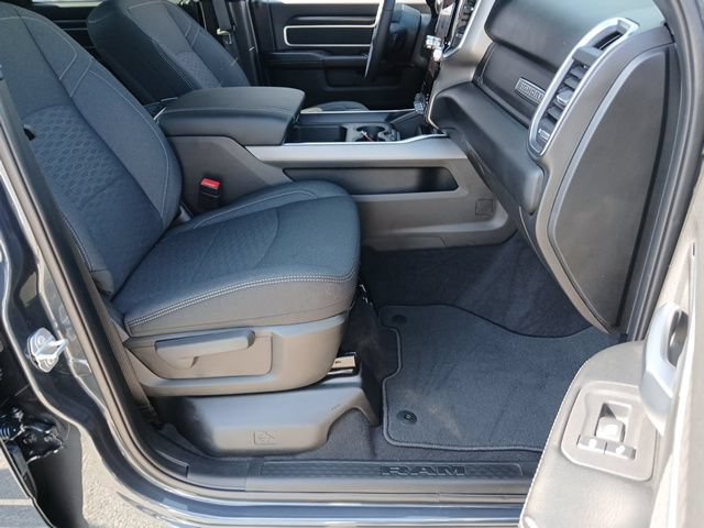 New 2026 RAM 3500 Big Horn AWD/4WD image 28