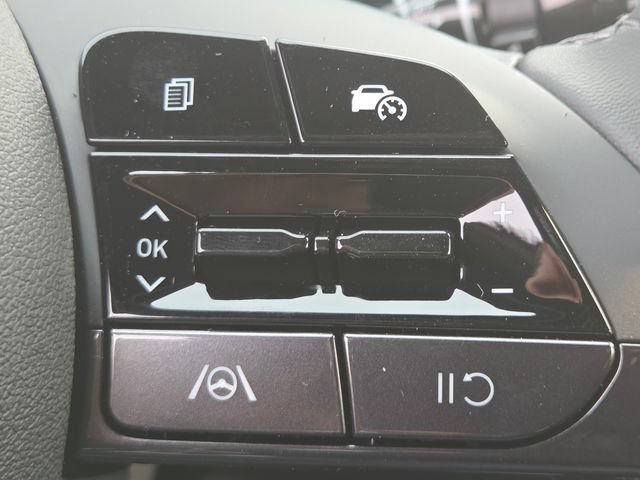 New 2026 Hyundai Elantra Sport FWD image 26