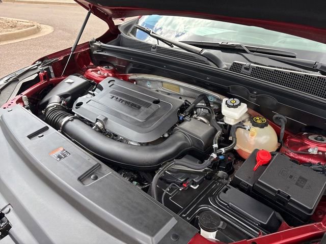 Used 2024 Buick Envision Preferred AWD/4WD image 9
