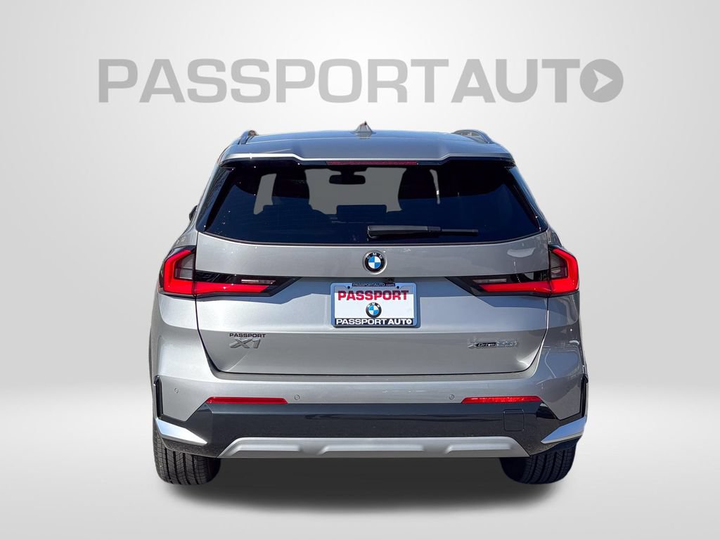 New 2026 BMW X1 xDrive28i w/ Convenience Package AWD/4WD image 5