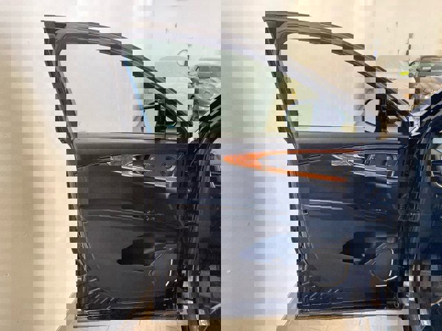 Used 2018 Lincoln MKX Reserve w/ Lincoln MKX Climate Package image 15