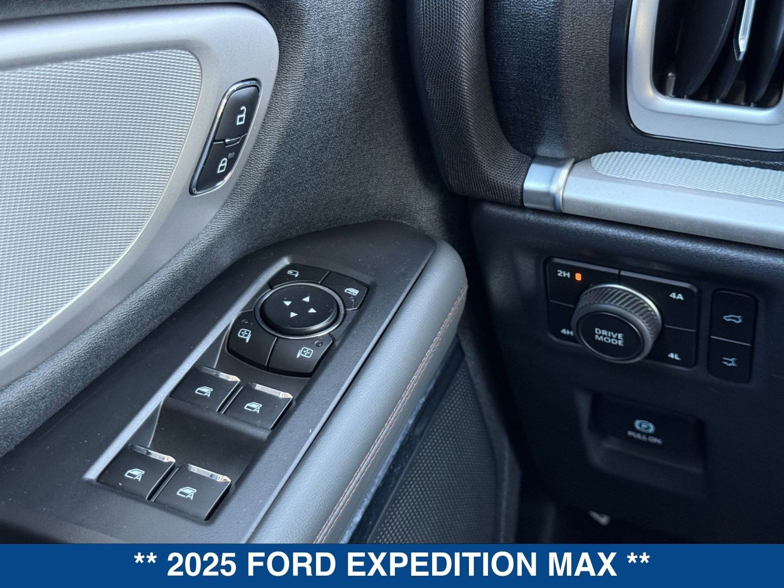 Certified 2025 Ford Expedition Max Active image 27