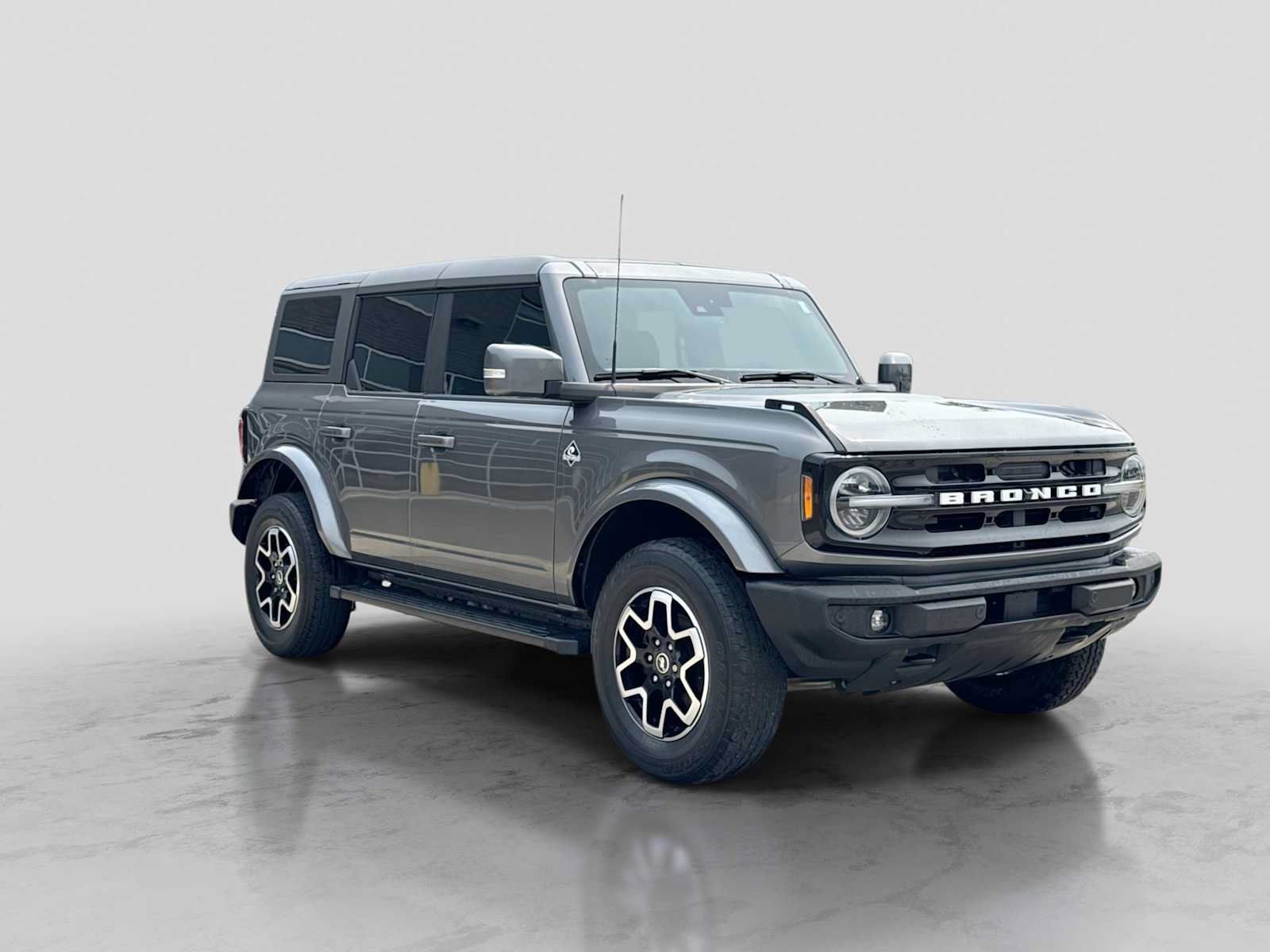 Used 2022 Ford Bronco Outer Banks AWD/4WD image 8