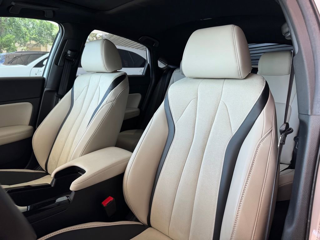 Used 2024 Acura Integra A-Spec FWD image 5