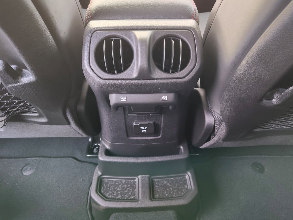 New 2026 Jeep Wrangler Unlimited Rubicon w/ Safety Group image 31