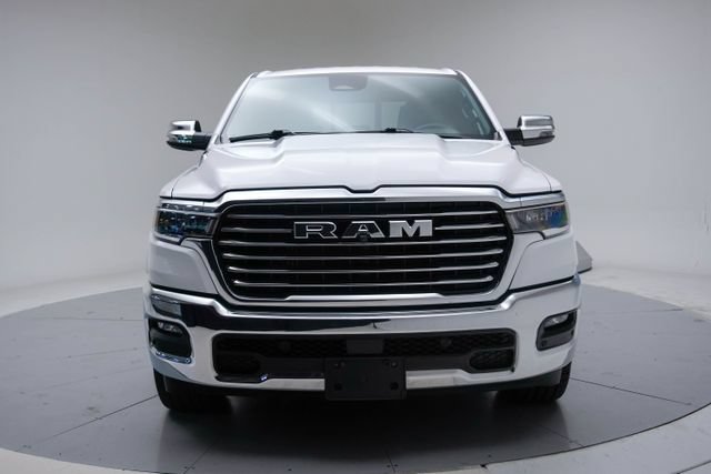 Used 2025 RAM 1500 Laramie AWD/4WD image 19