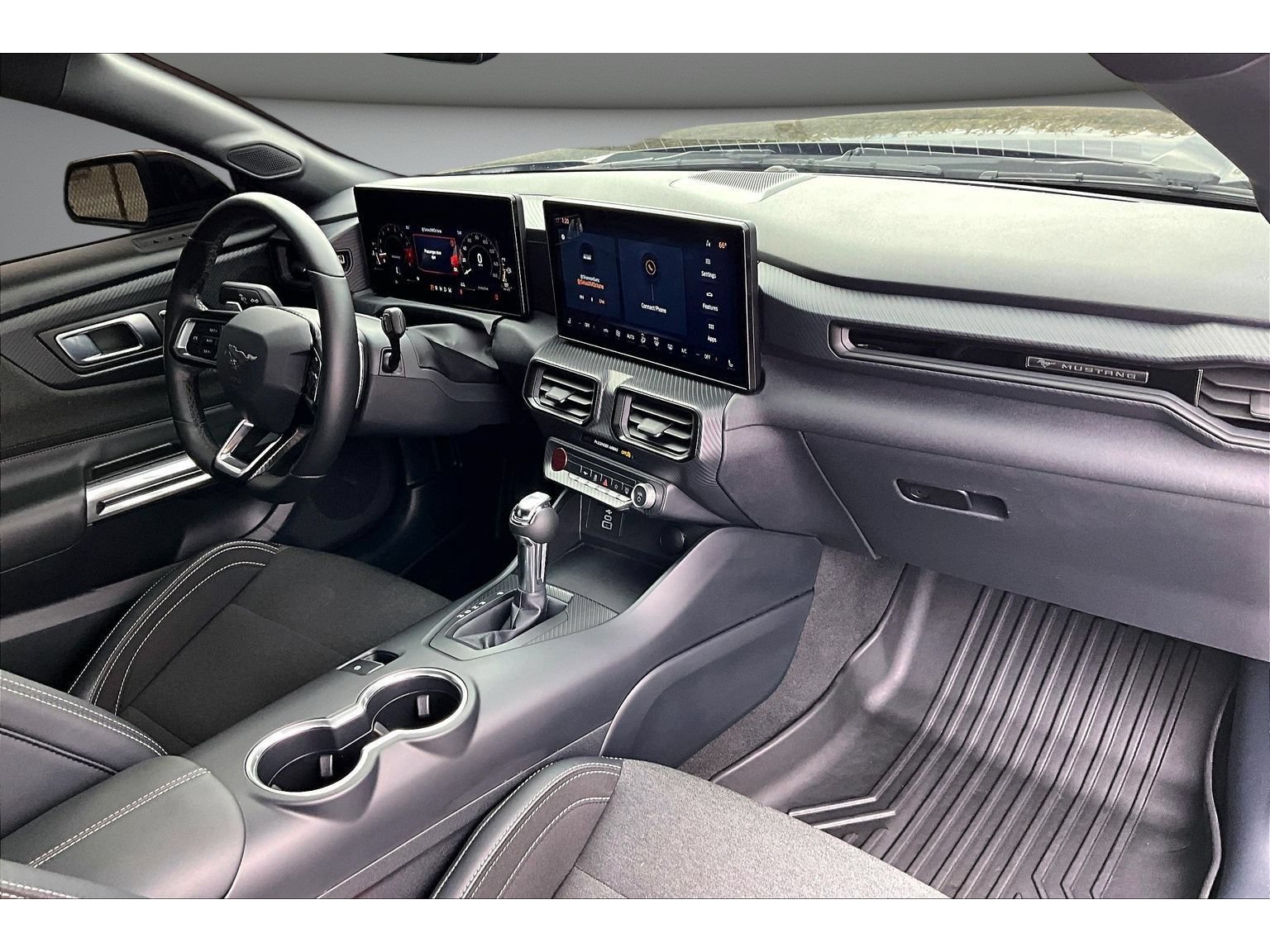 Used 2024 Ford Mustang GT RWD image 43