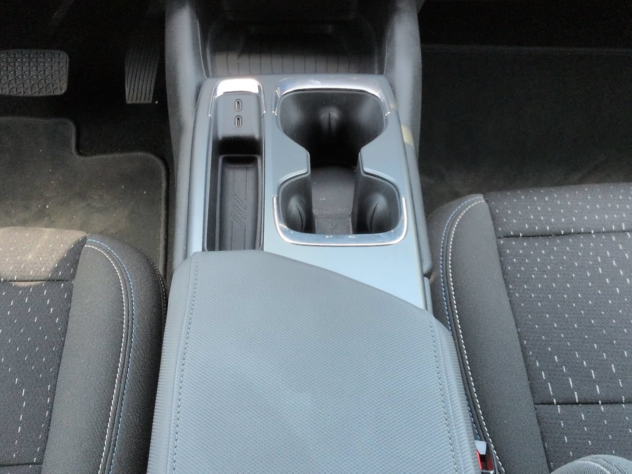 Used 2025 Chevrolet Equinox EV LT FWD image 19
