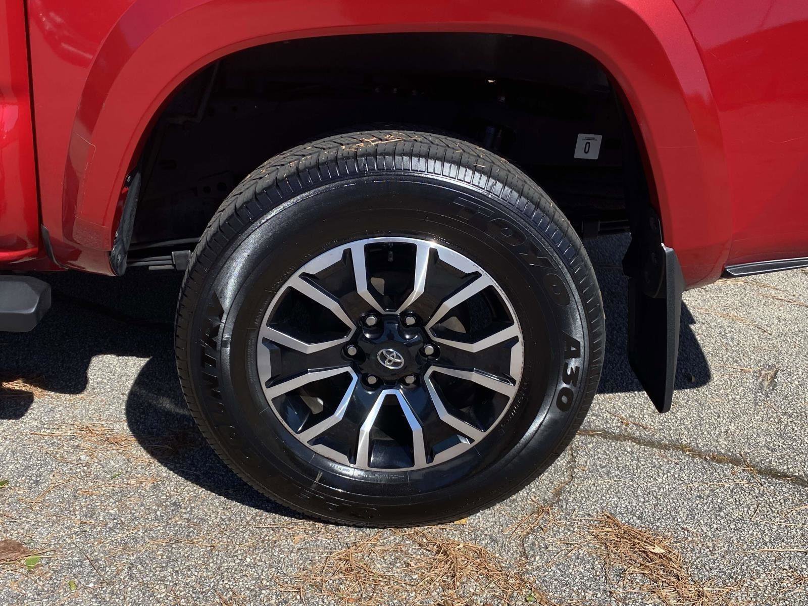 Used 2021 Toyota Tacoma TRD Sport image 24