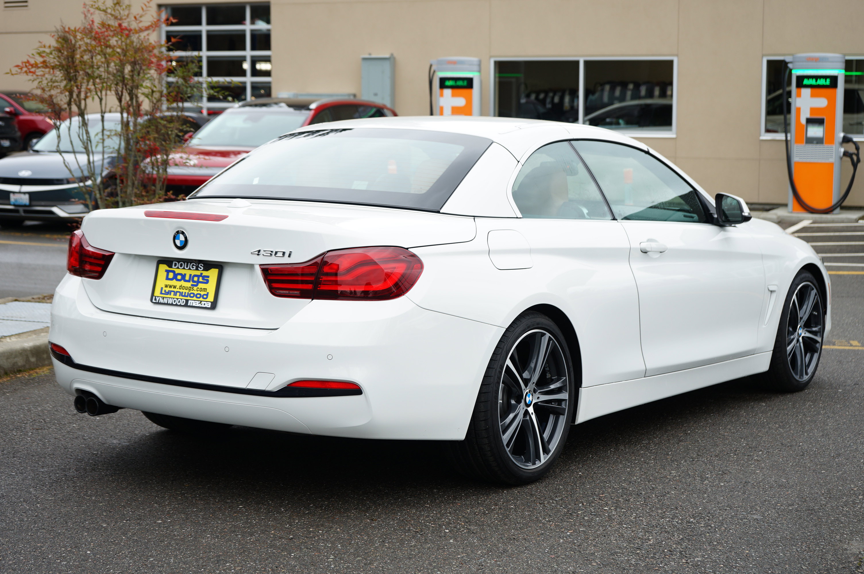 Used 2020 BMW 430i Convertible w/ Convenience Package image 3