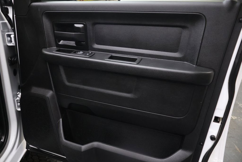 Used 2022 RAM 3500 Tradesman w/ Chrome Appearance Group image 12