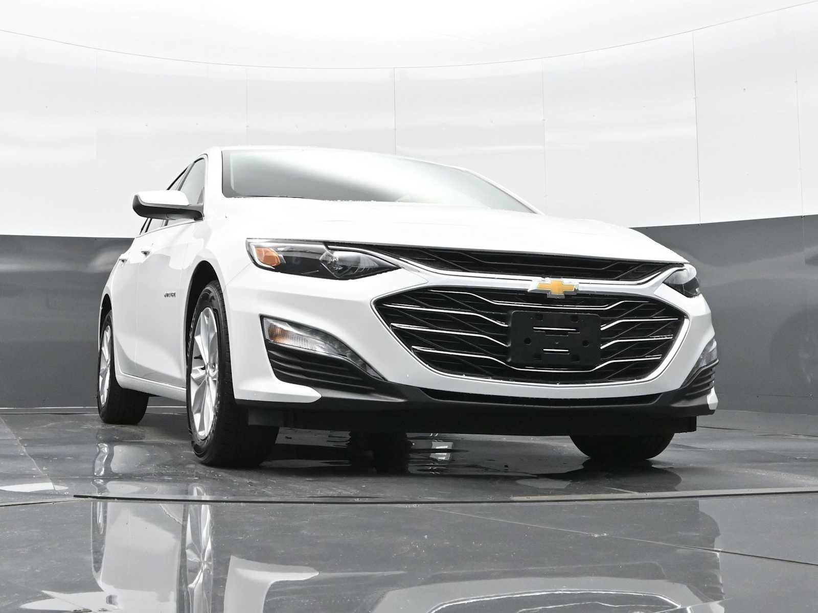 New 2025 Chevrolet Malibu LT FWD image 26
