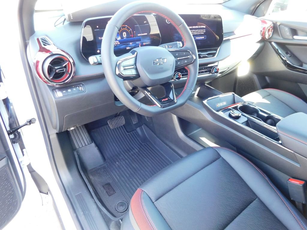 New 2026 Chevrolet Equinox RS w/ LPO, Floor Liner Package AWD/4WD image 14