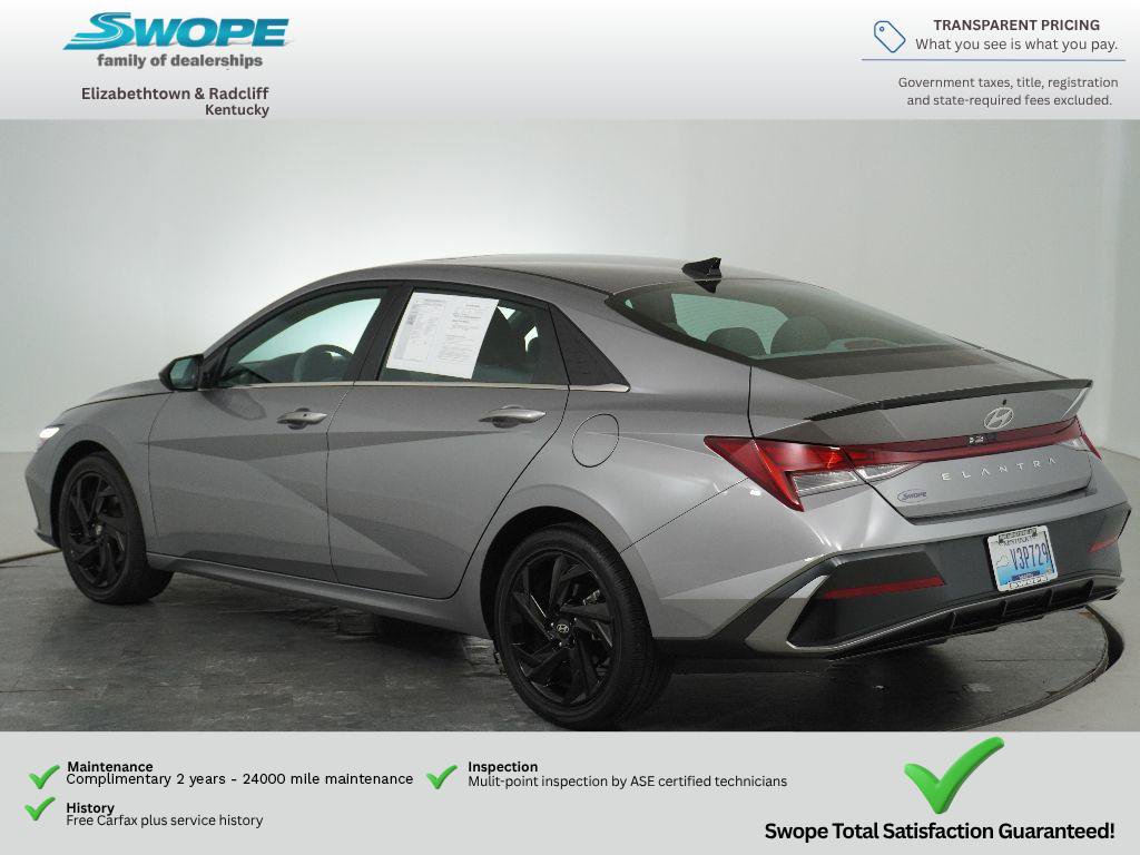 Used 2026 Hyundai Elantra SEL Sport Premium FWD image 5