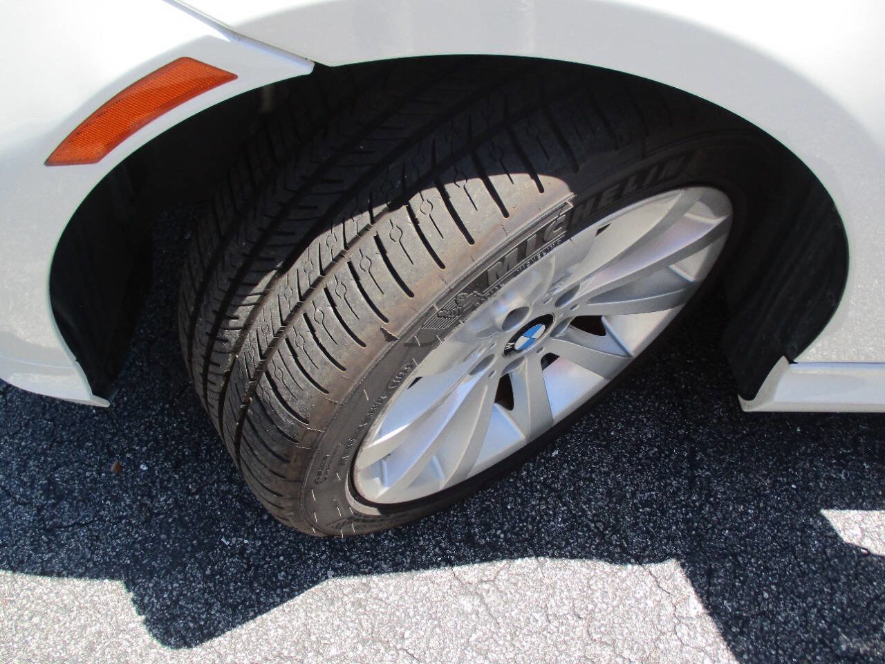 Used 2011 BMW 328i Sedan RWD image 30