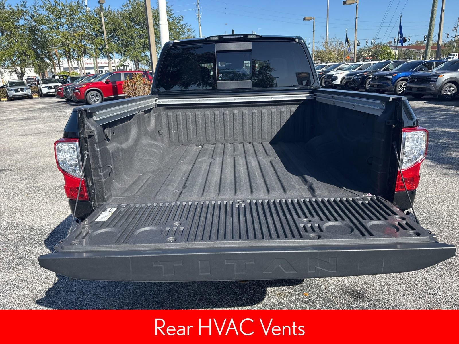 Certified 2024 Nissan Titan SV w/ SV Convenience Package image 8