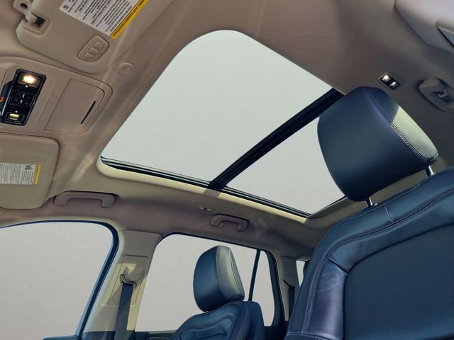 Used 2023 Lincoln Aviator Reserve RWD image 22