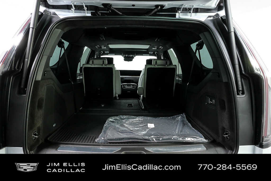 New 2026 Cadillac Escalade Platinum Sport w/ LPO, ONYX Package AWD/4WD image 33