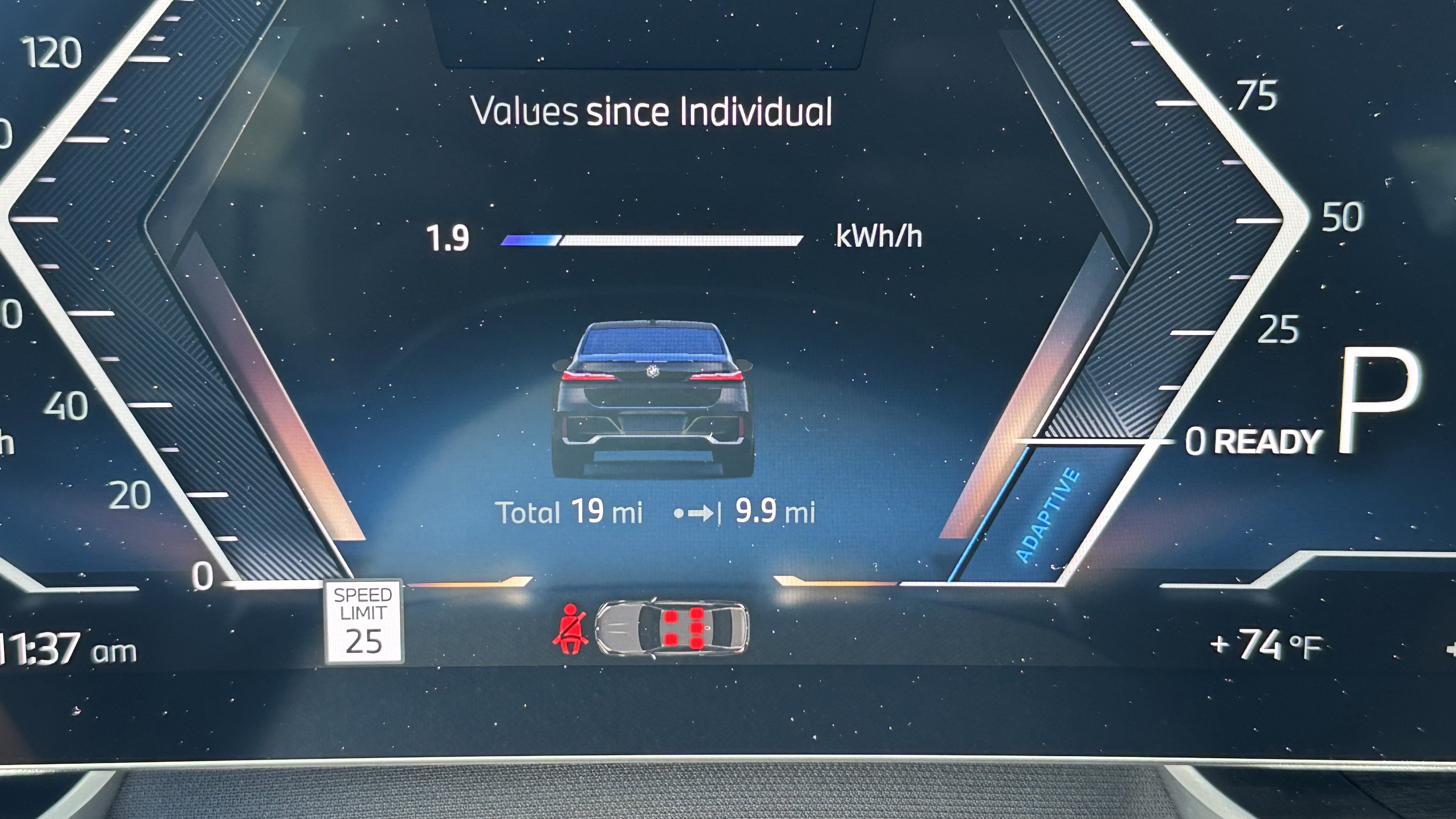 Used 2025 BMW i7 xDrive60 w/ M Sport Package RWD image 21