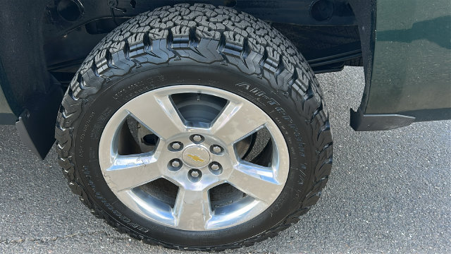Used 2015 Chevrolet Silverado 1500 LT w/ Texas Edition, 1LT Trim AWD/4WD image 6