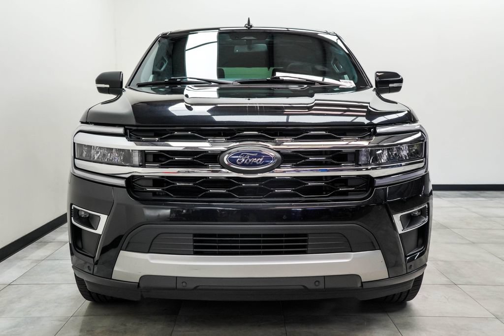 Used 2023 Ford Expedition Limited RWD image 6