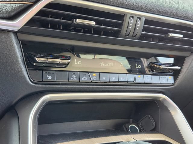 Used 2024 MAZDA CX-90 3.3 Turbo w/ Preferred Package AWD/4WD image 23