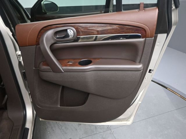 Used 2014 Buick Enclave Premium image 18