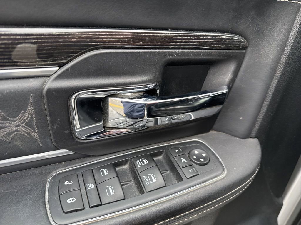 Used 2017 RAM 3500 Laramie Longhorn image 24