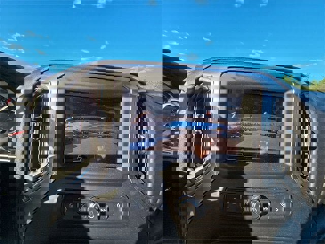 New 2025 GMC Sierra 3500 Pro w/ Convenience Package image 15