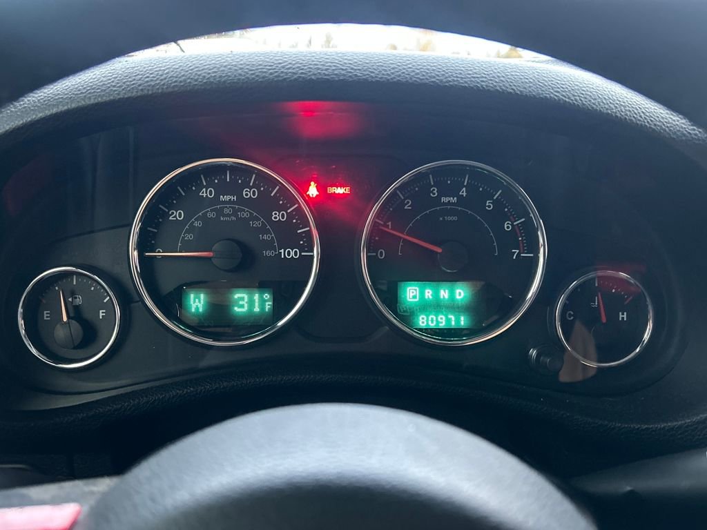 Used 2014 Jeep Wrangler Unlimited Rubicon w/ Dual Top Group image 20