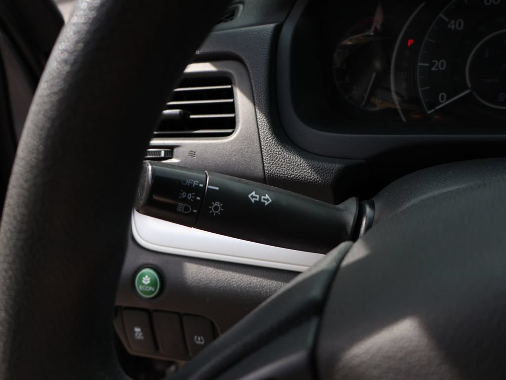 Used 2016 Honda CR-V SE image 25