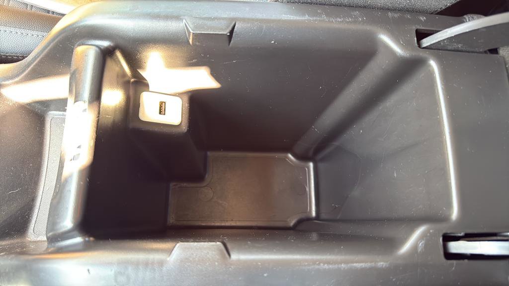 Used 2018 Chevrolet Colorado Z71 image 30