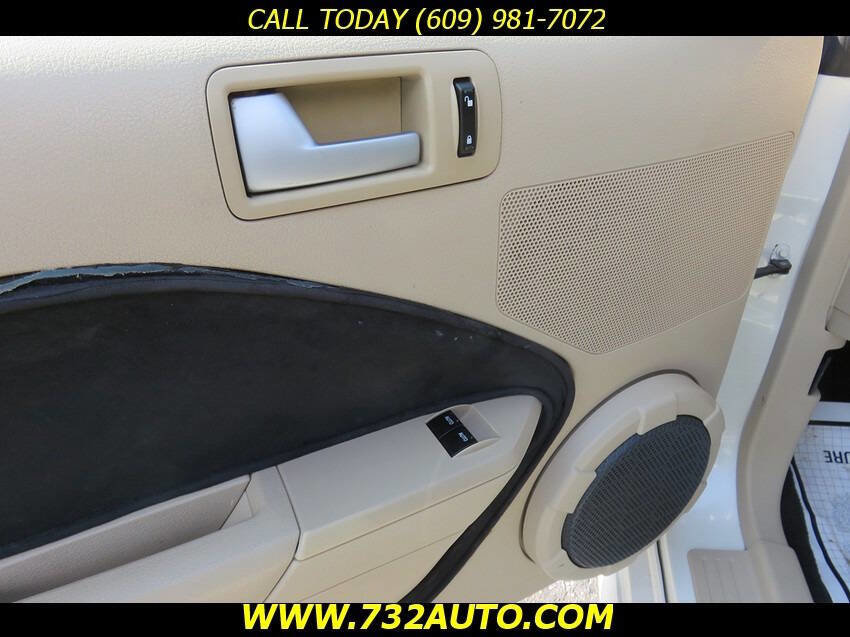 Used 2007 Ford Mustang GT image 29