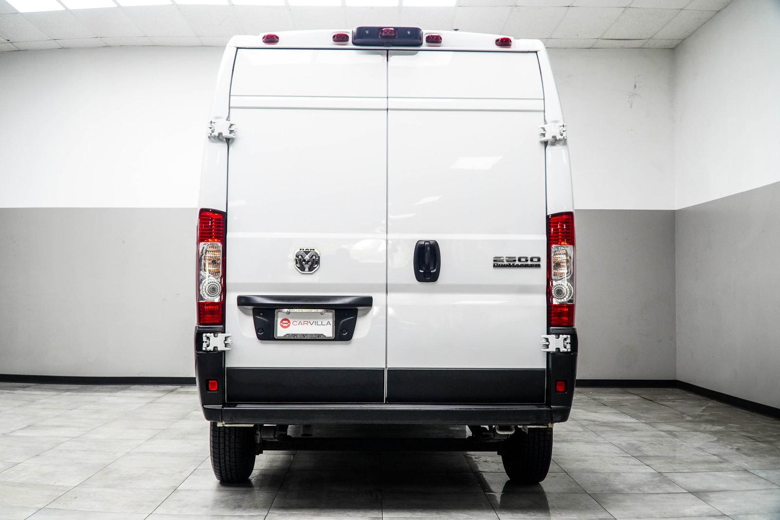 Used 2023 RAM ProMaster 2500 FWD image 12