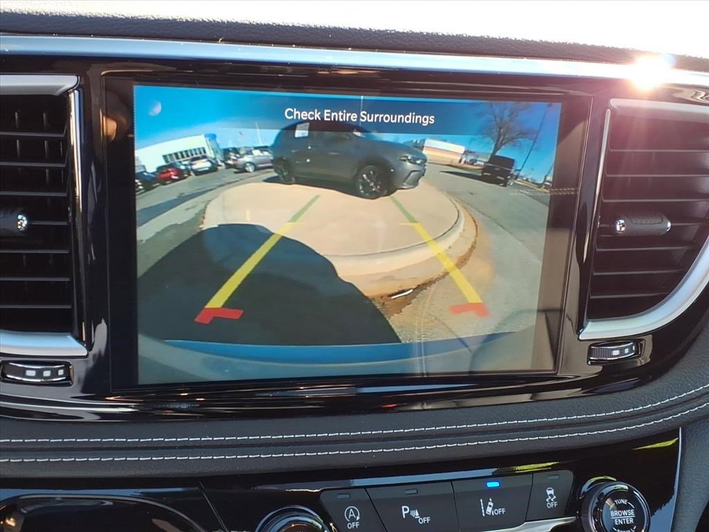 New 2026 Chrysler Pacifica Select image 22