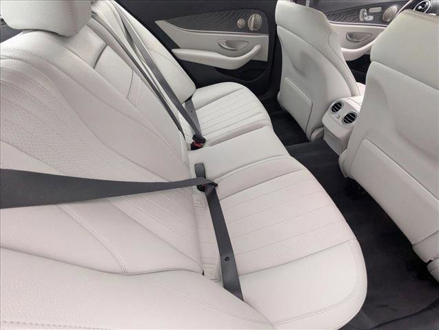 Used 2022 Mercedes-Benz E 350 Sedan image 21