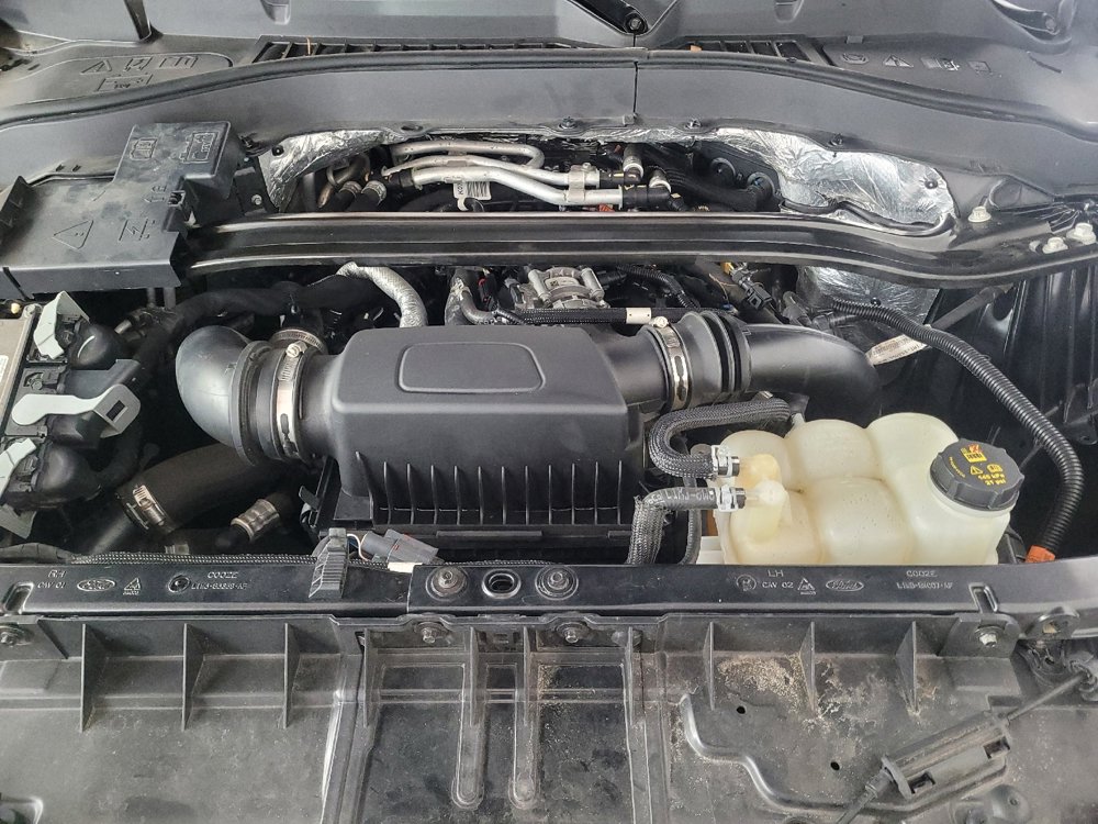 Used 2020 Ford Explorer Platinum w/ Premium Technology Package image 30