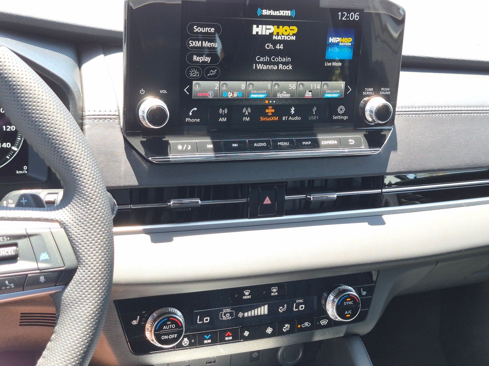 New 2026 Nissan Rogue Platinum AWD/4WD image 16