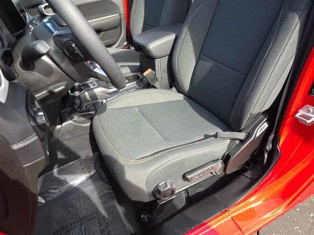 Used 2025 Jeep Wrangler Sahara 4xe w/ Safety Group image 30