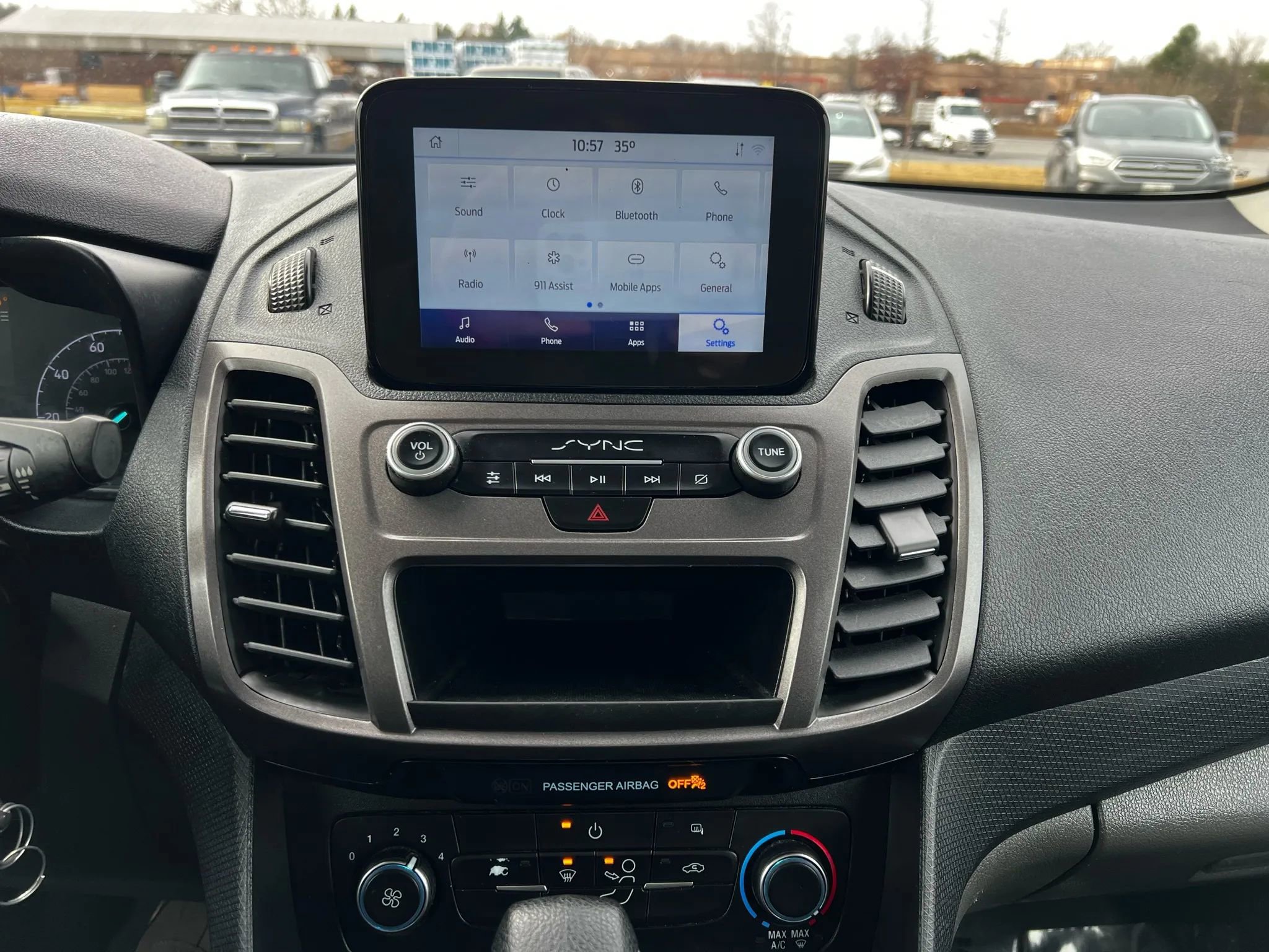 Used 2021 Ford Transit Connect XL image 17