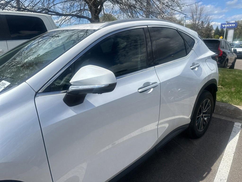 Used 2025 Lexus NX 350 AWD w/ Cold Area Package image 9