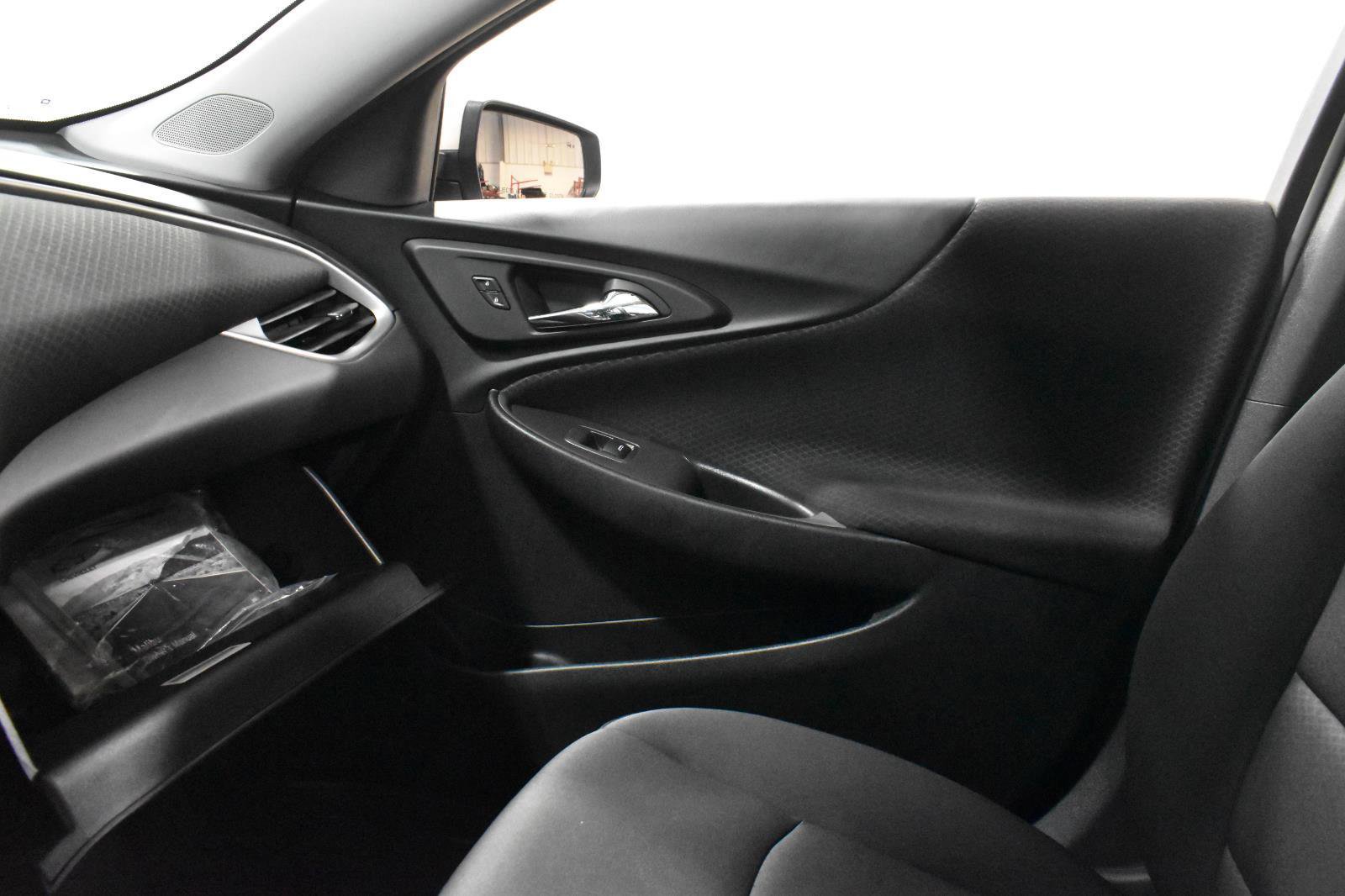 Used 2023 Chevrolet Malibu LT w/ Driver Confidence Package FWD image 21
