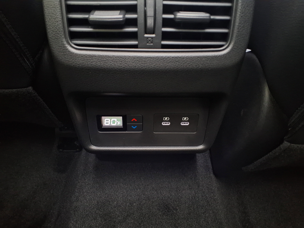Used 2025 Nissan Rogue SL w/ SL Premium Package AWD/4WD image 33