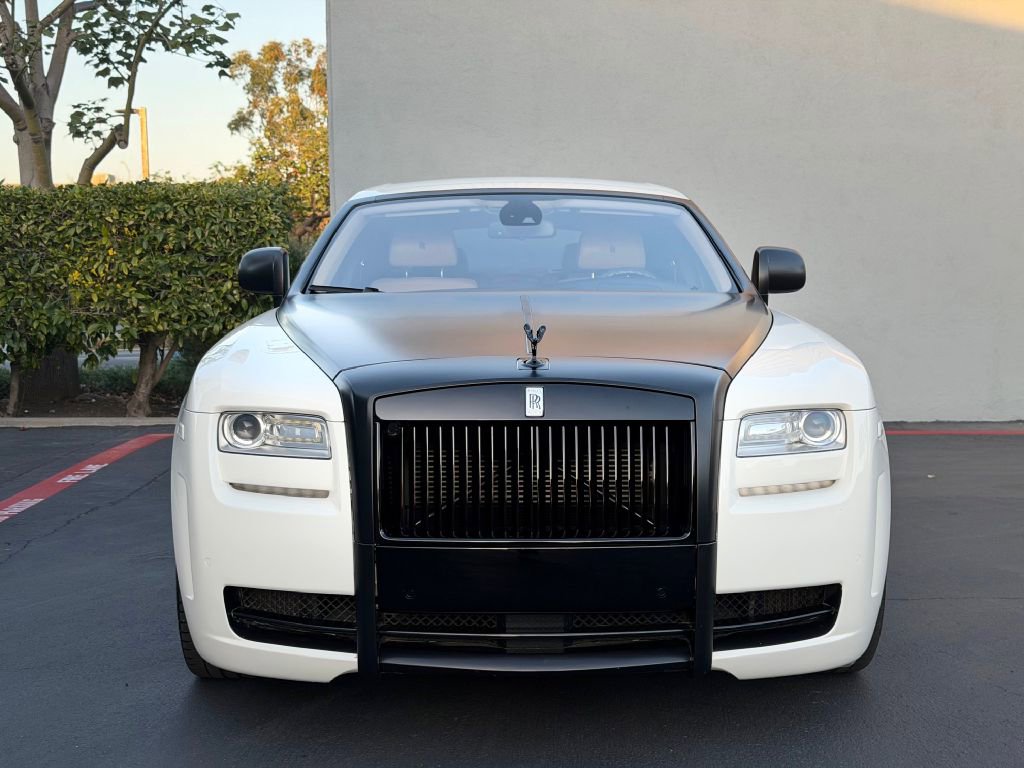 Used 2011 Rolls-Royce Ghost image 12