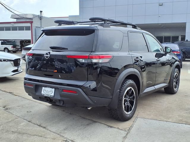 Used 2024 Nissan Pathfinder Rock Creek AWD/4WD image 2