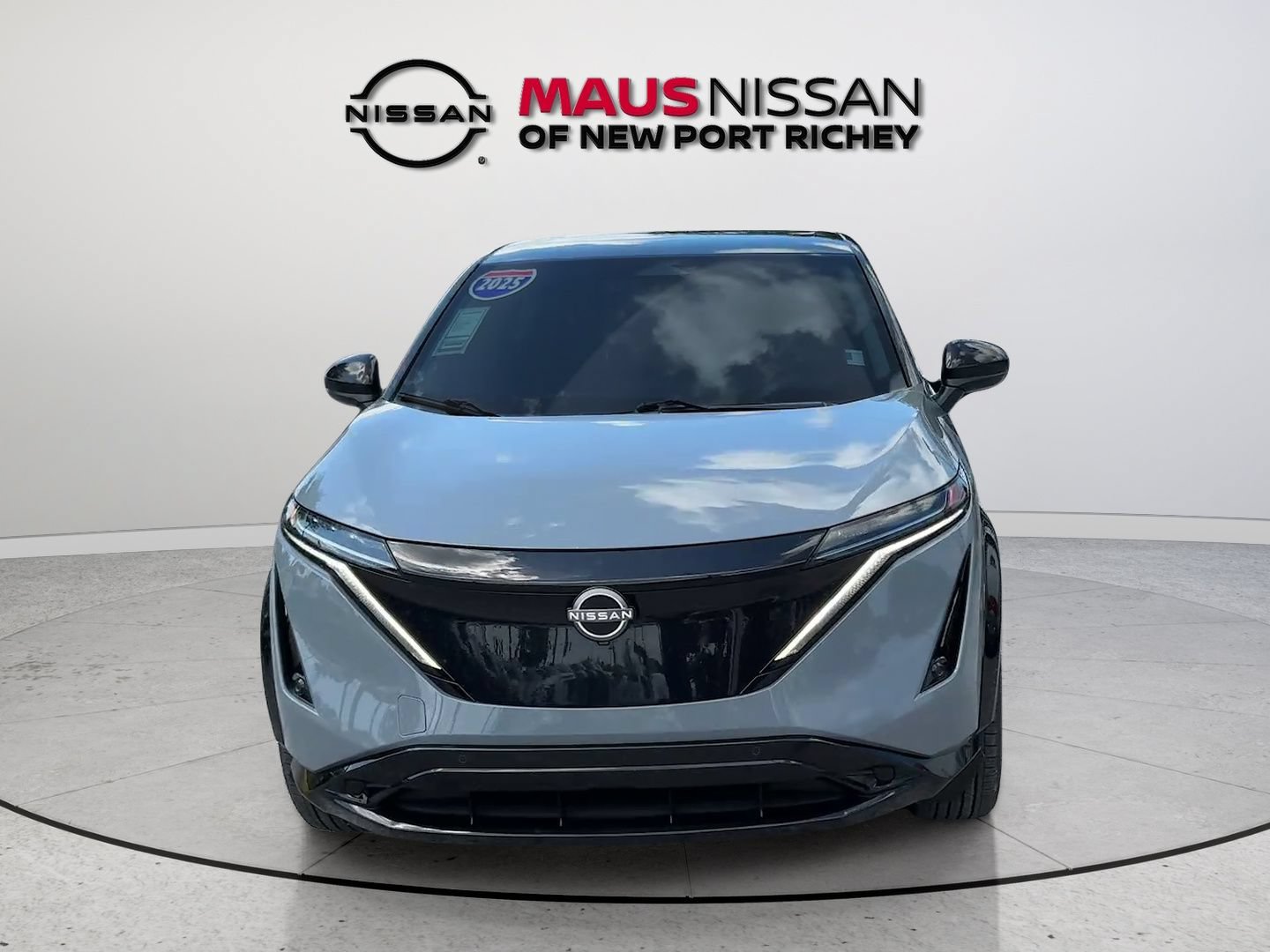 Certified 2025 Nissan Ariya FWD image 4