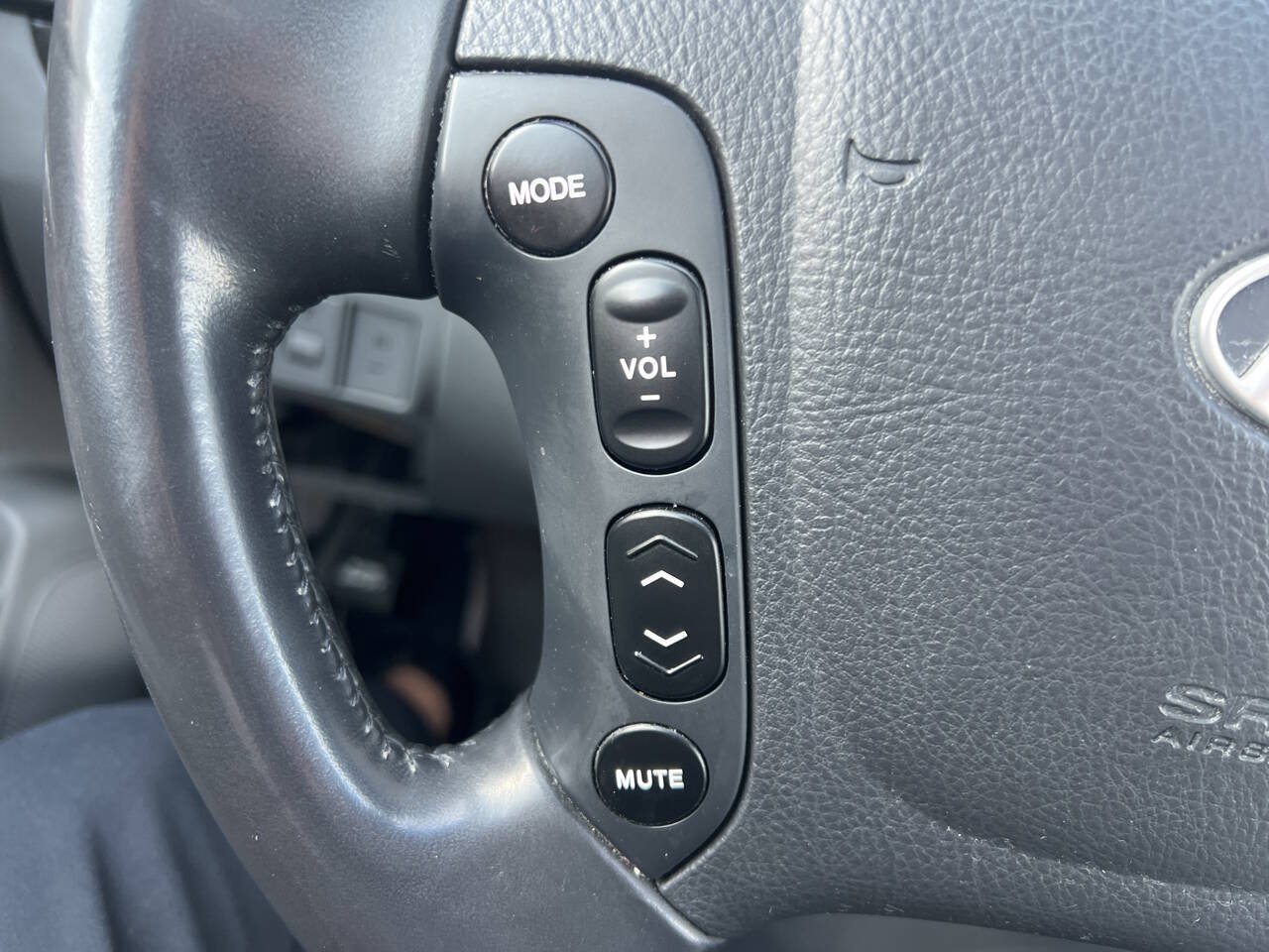 Used 2007 Hyundai Santa Fe Limited AWD/4WD image 27