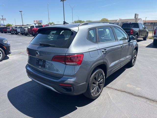 Used 2024 Volkswagen Taos S FWD image 3