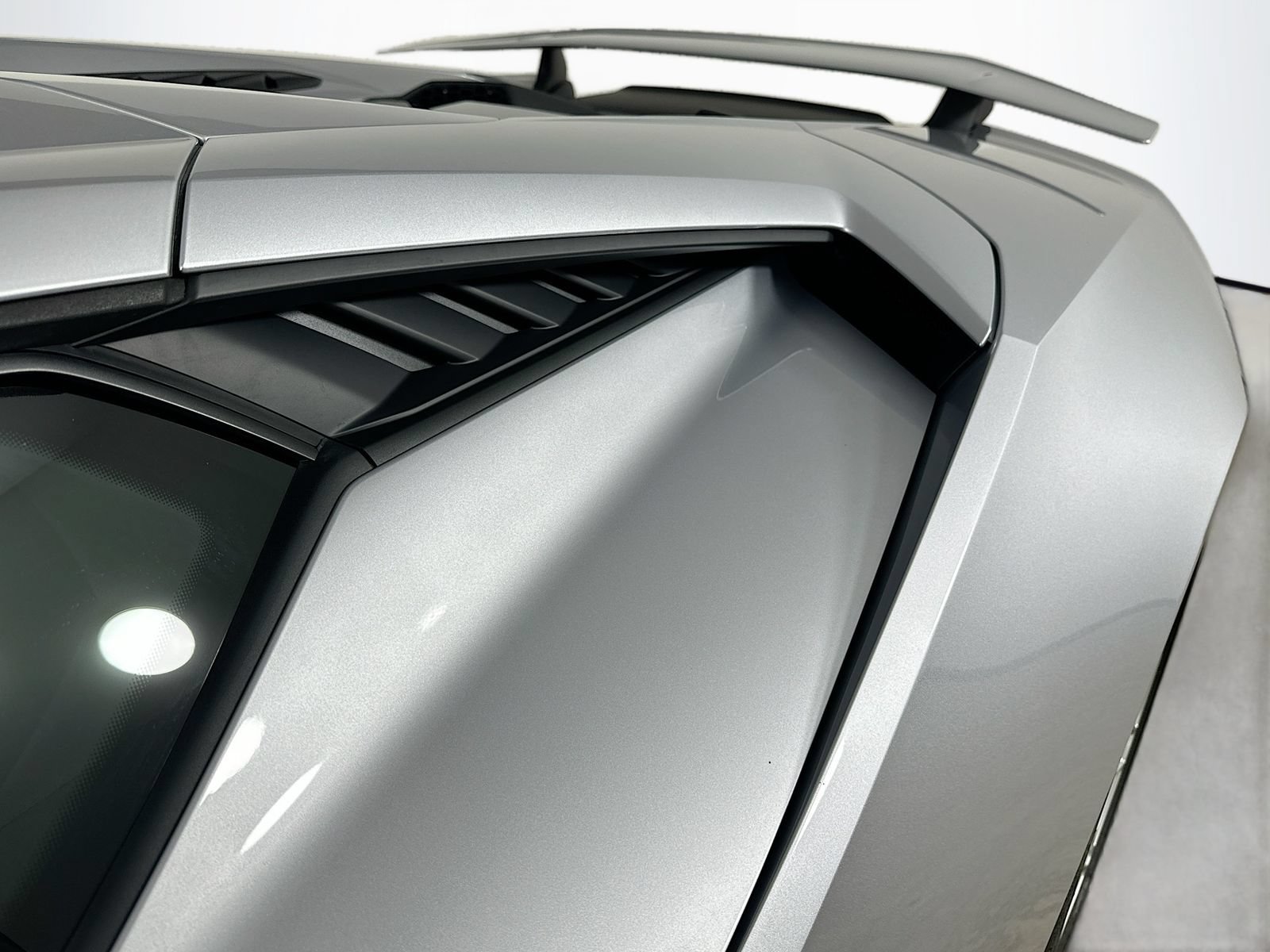 Used 2024 Lamborghini Huracan Tecnica RWD image 47
