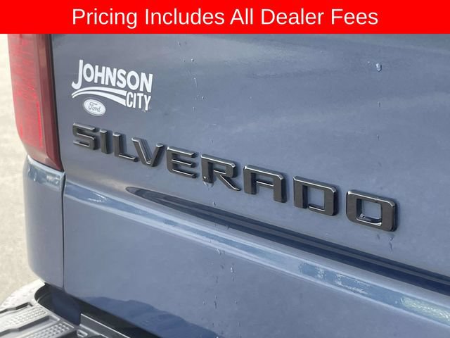 Used 2024 Chevrolet Silverado 1500 Custom w/ Turbomax Blackout Package AWD/4WD image 13